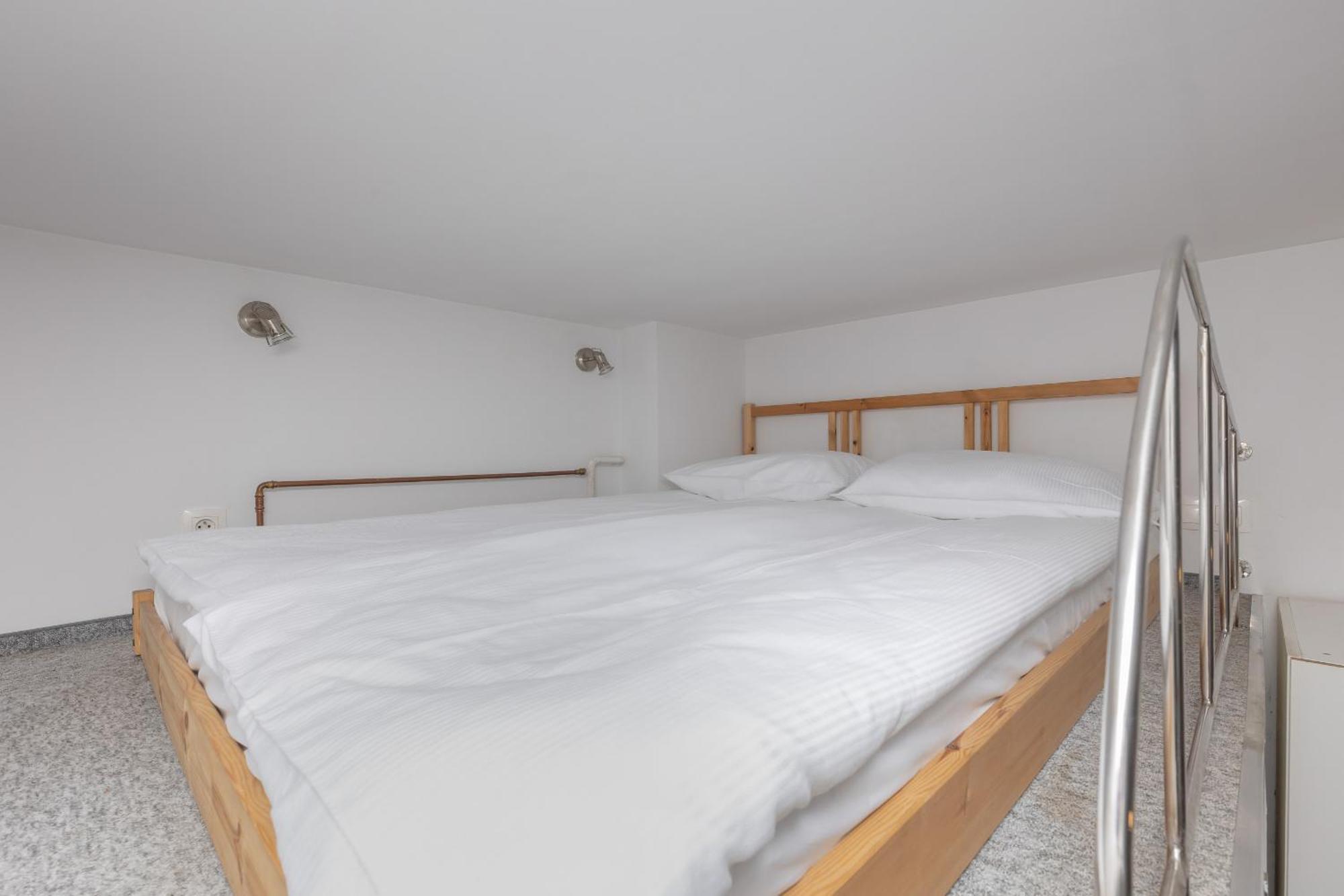 Cozy Studio For 3 Guests Near Centrum Praskie Koneser By Noclegi Renters وارسو المظهر الخارجي الصورة